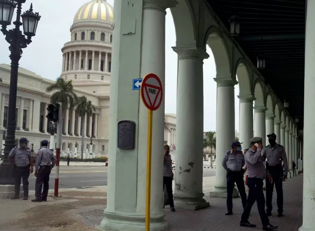 Cuba protesta: Régimen cortó comunicaciones y bloqueó señal de internet