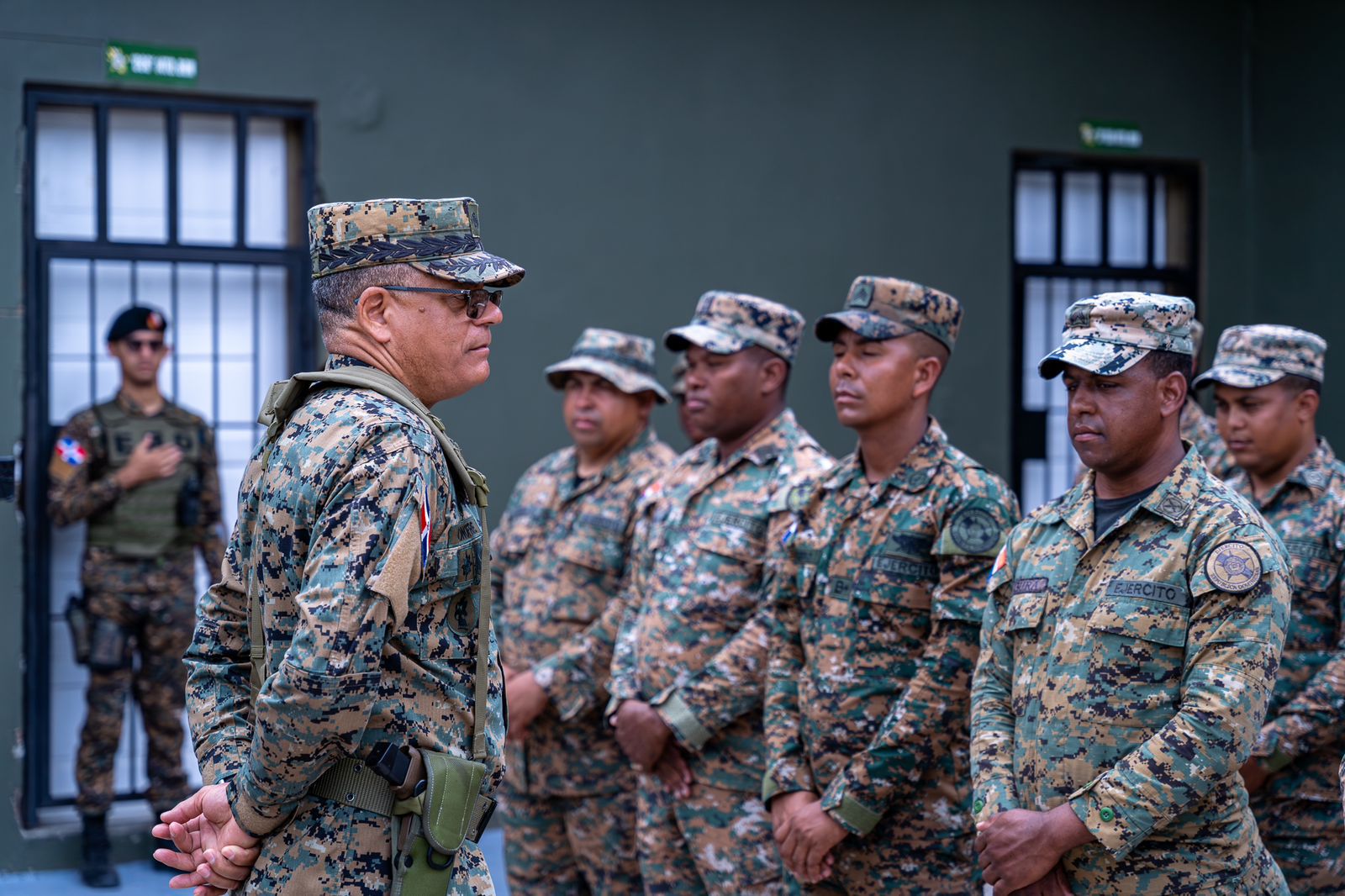 Comandante del Ejército supervisa por la zona sur y suroeste de la frontera