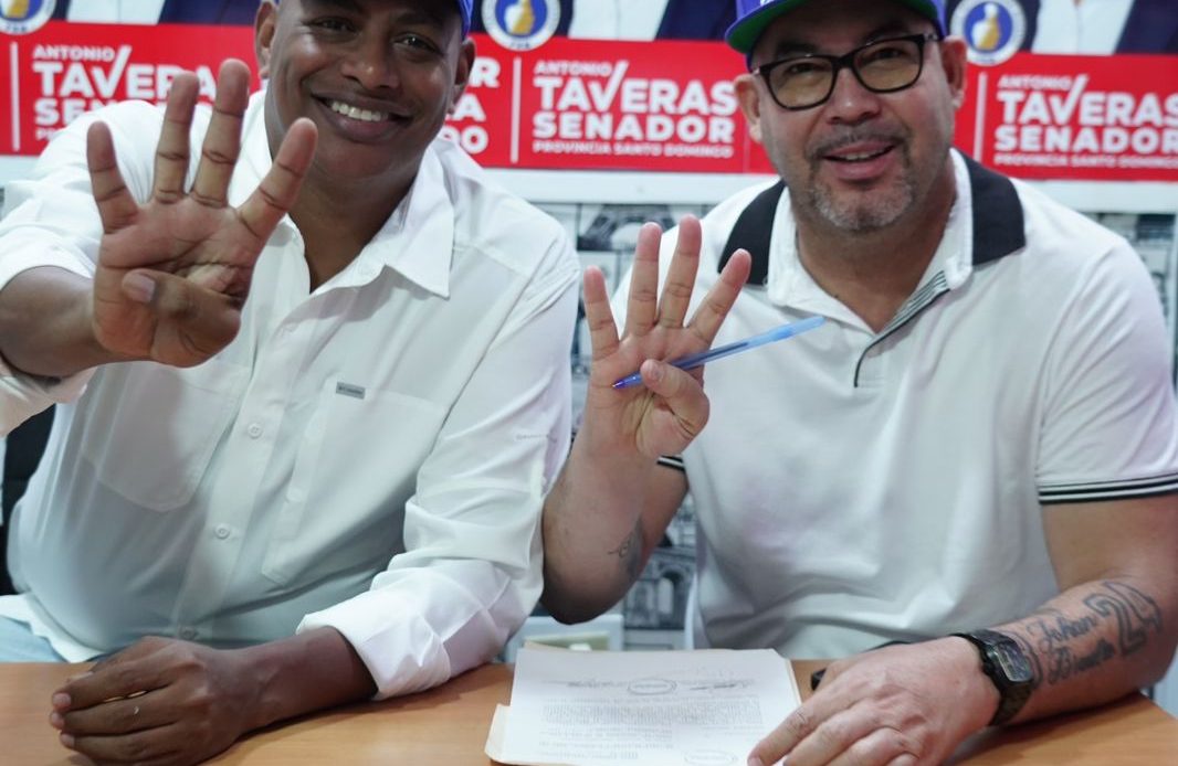 Bolívar Valera recibe el respaldo del dirigente comunitario Leonardo Canela
