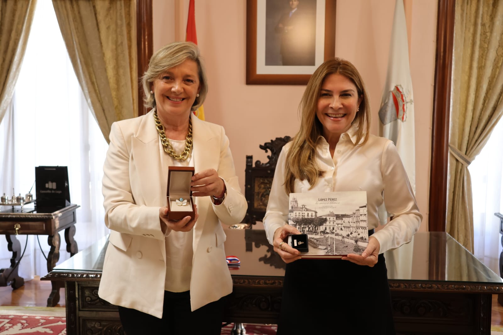 Alcaldesa Carolina Mejía se reúne con sus homólogas de Lugo y Santiago de Compostela en España 