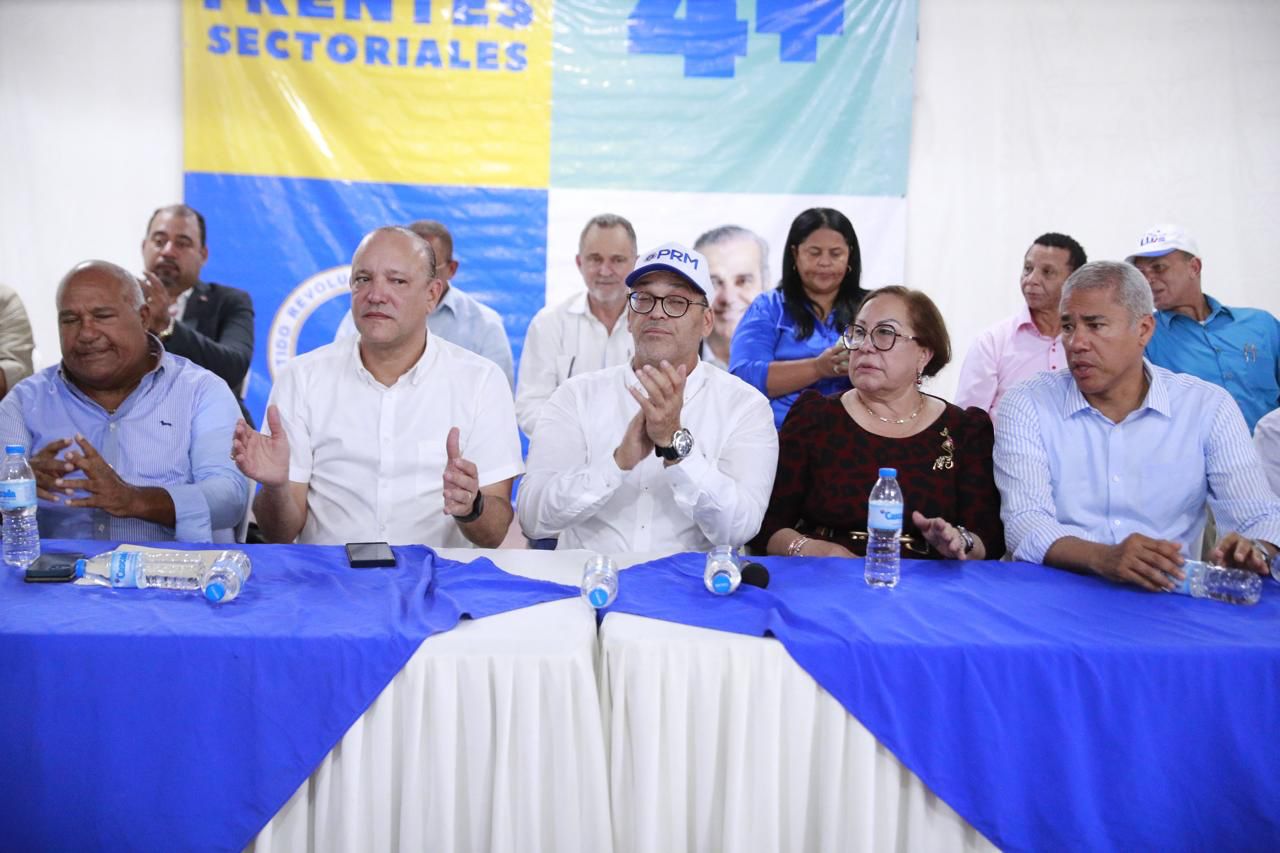 Frentes sectoriales del PRM invaden Santiago