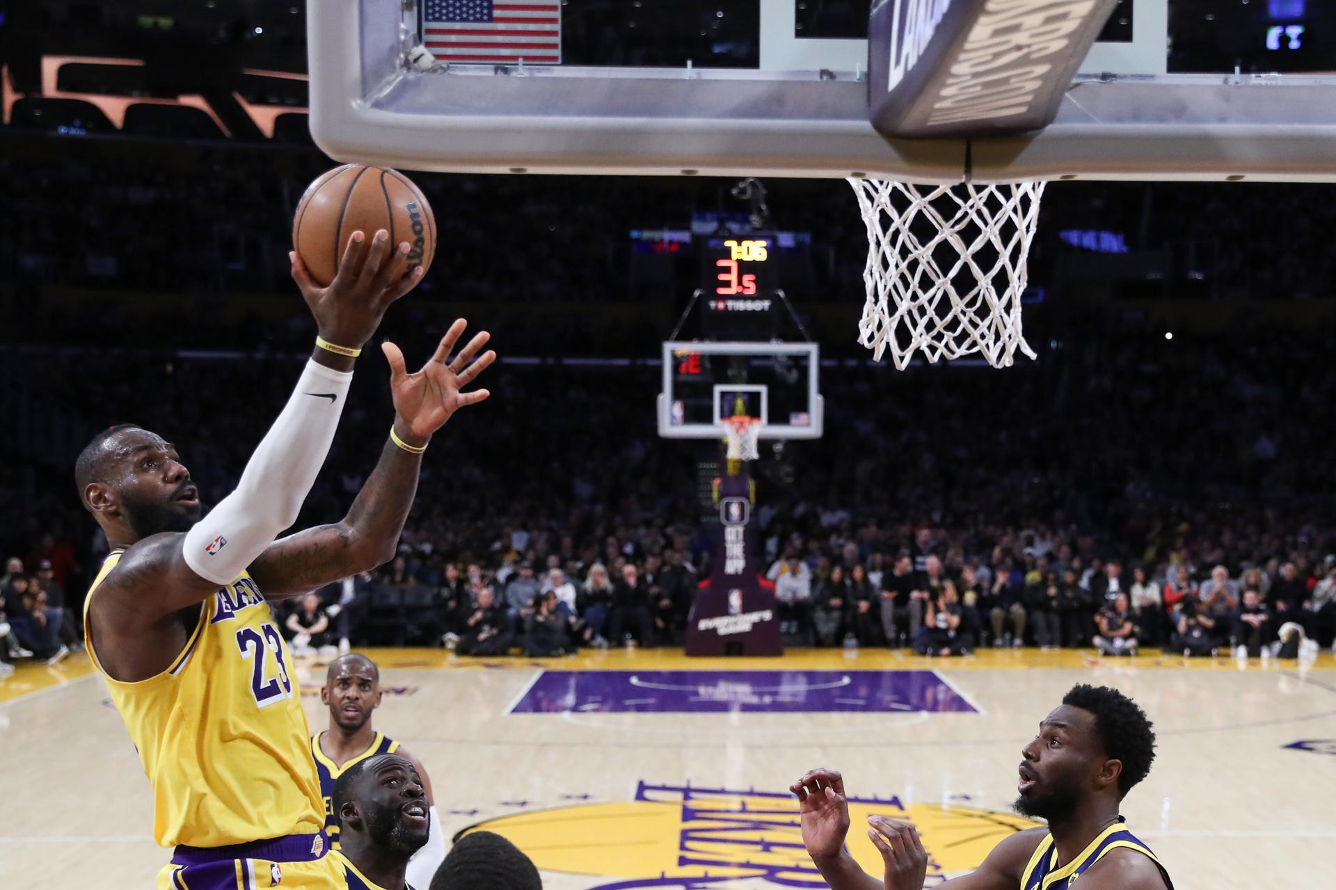Los Lakers arrasan en Nueva Orleans y se medirán de nuevo a Pelicans en el ‘play-in’