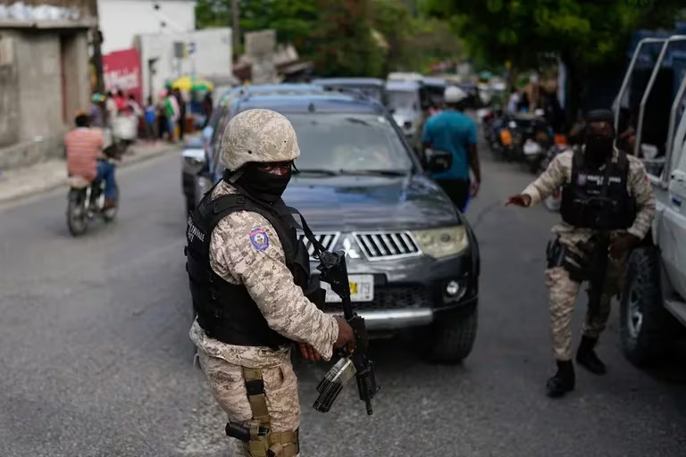 Siete países ofrecieron desplegar policías en Haití para combatir pandillas
