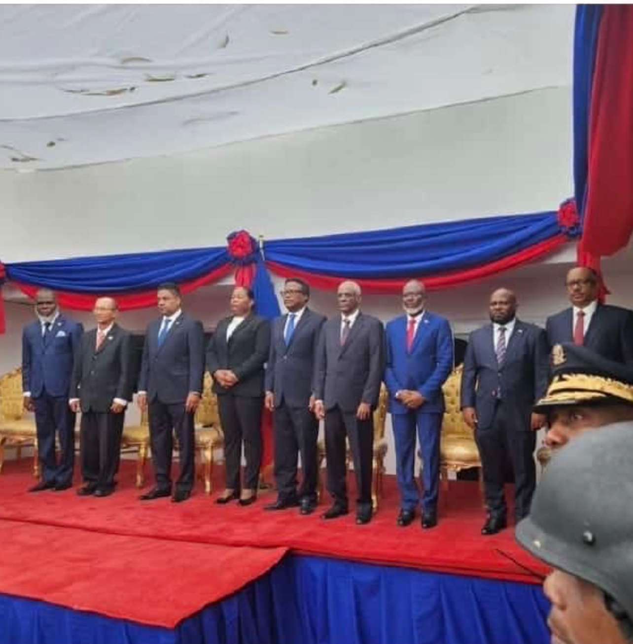 Integrantes del Consejo Presidencial de Transición de Haití son juramentados