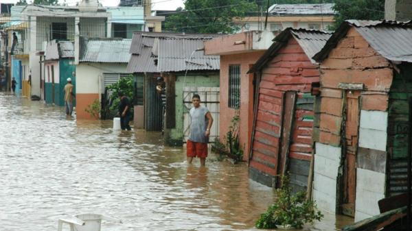 3,785 personas han sido desplazadas por lluvias e inundaciones