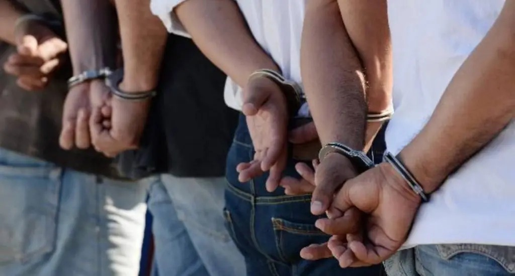 Capturan y deportan cuatro dominicanos prófugos por homicidio en RD