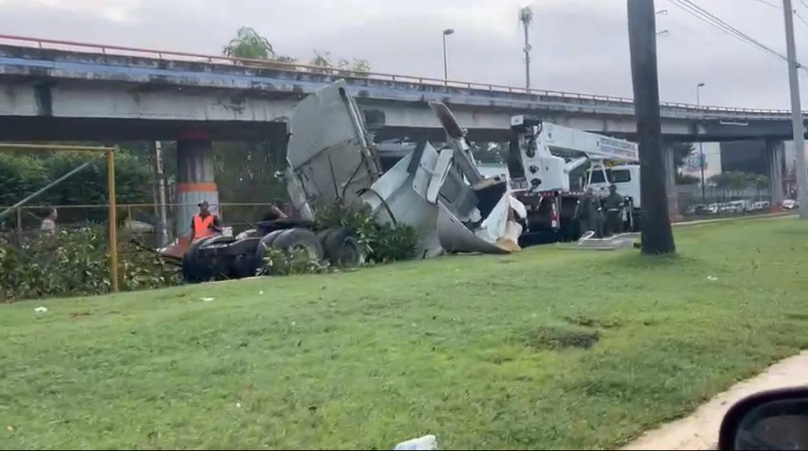 Patana se accidentó en la John F. Kennedy con Churchill