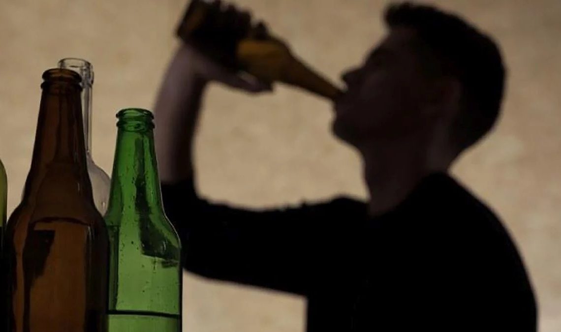 ¡A beber! Desarrollan gel que contrarrestará efectos del alcohol en el organismo