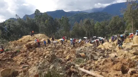 ONU cifra en más de 670 los muertos en la avalancha de Papúa Nueva Guinea