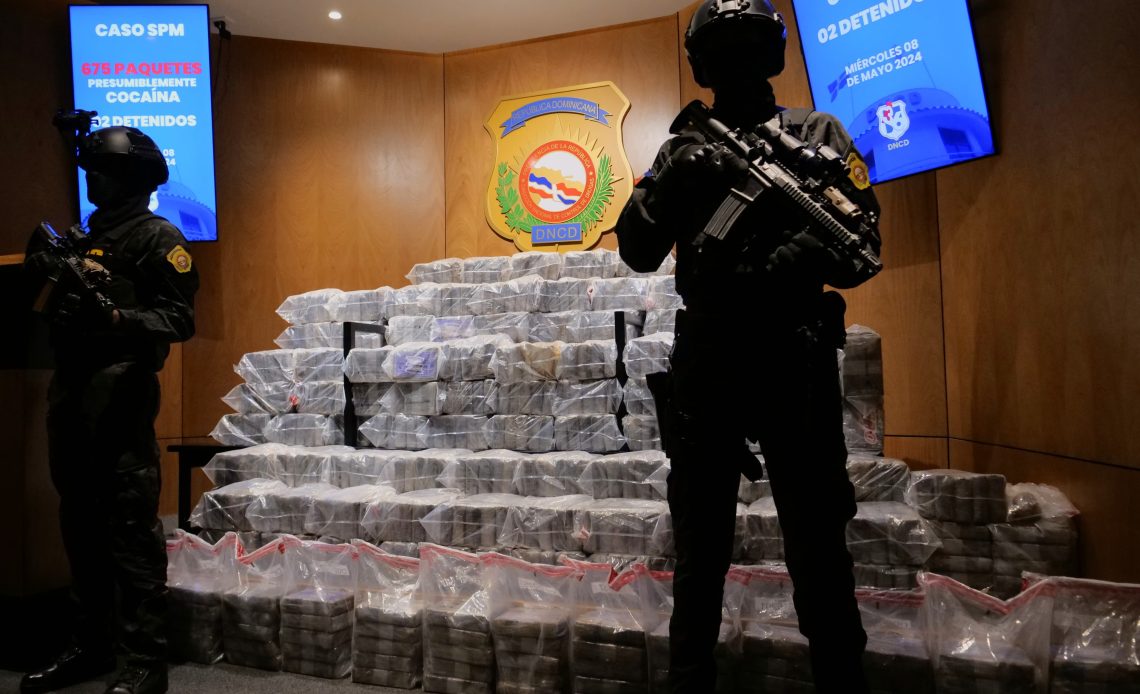 Incautan 675 paquetes de cocaína en la costa de San Pedro de Macorís