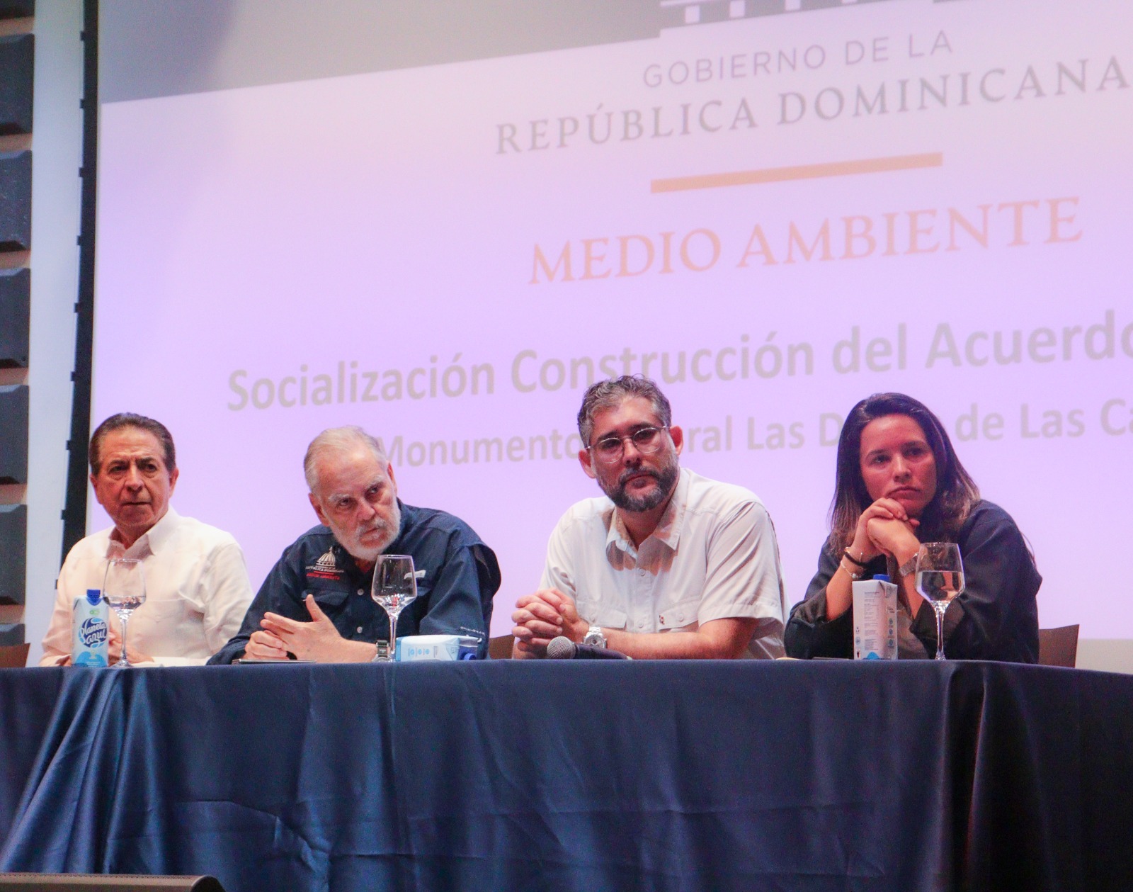 Medio Ambiente comienza reuniones para el manejo compartido de protección de Las Dunas