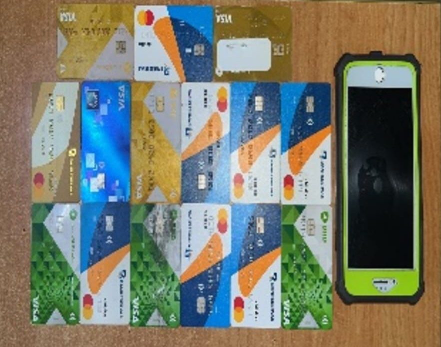 PN detiene hombre con 14 tarjetas bancarias robadas en La Romana