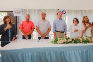 Gobierno apoya a productores Casabe y Yuca de Monción y Dajabón Promipyme otorga crédito por RD$2 millones 