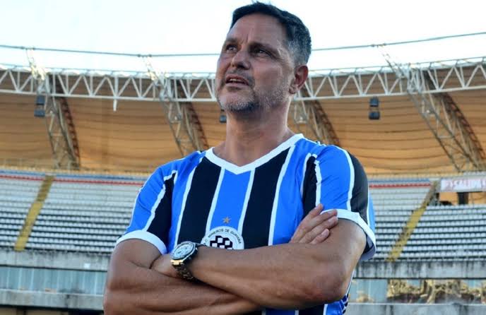Gabriel Martínez Poch sale de la dirección de Cibao Futbol Club