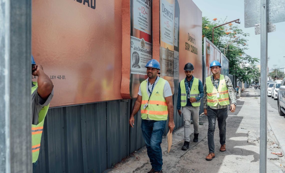 MIVED refuerza acciones preventivas y de fiscalización en construcción de obras