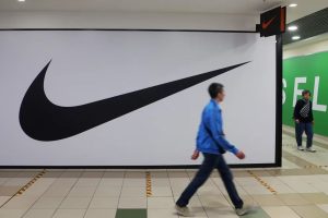 Nike sufrió su mayor caída desde 2001 y perdió casi 23.000 millones de dólares en un día