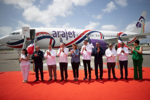 Vicepresidenta Raquel Peña encabeza recepción de la décima aeronave de Arajet