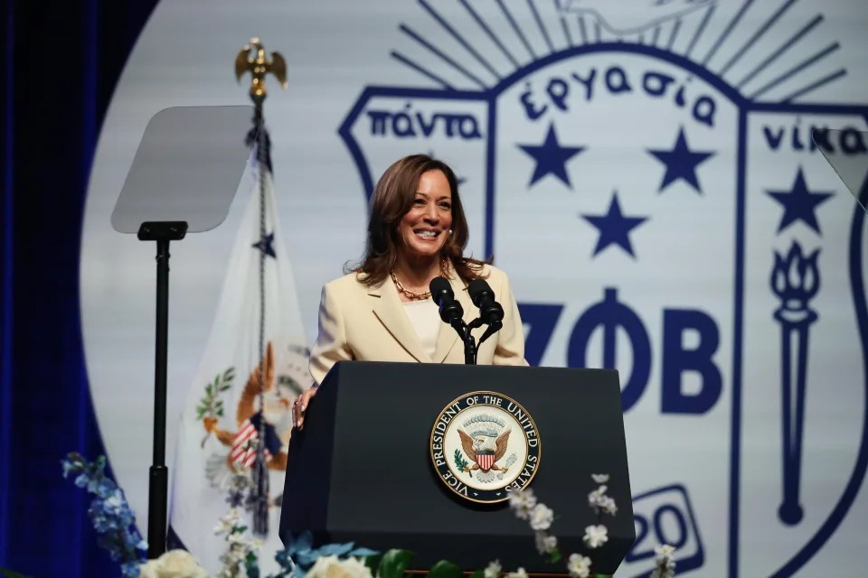 Kamala Harris en rueda de prensa