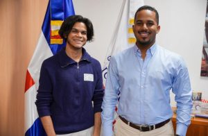 Juventud brindará apoyo estudiantil a destacados jovenes dominicanos 