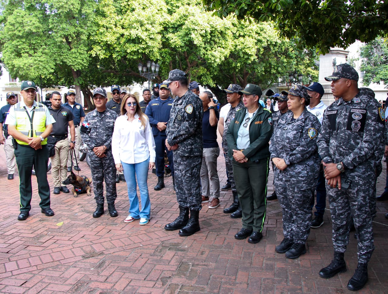 Mayor Carolina Mejía leads citizen security operation in Colonial Zone