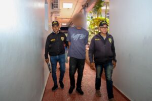 Atrevimiento de la delincuencia en RD: asaltos a bancos y plazas comerciales