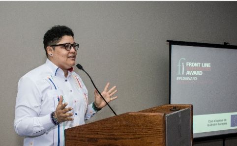 Activista denuncia hackeo Instagram de Diversidad Dominicana