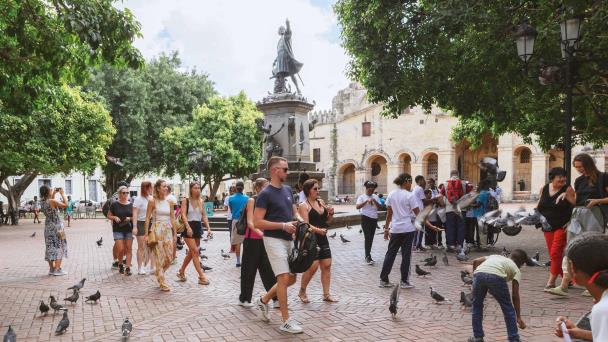 Abinader proyecta llegada de más de 11 millones de turistas al país en 2024