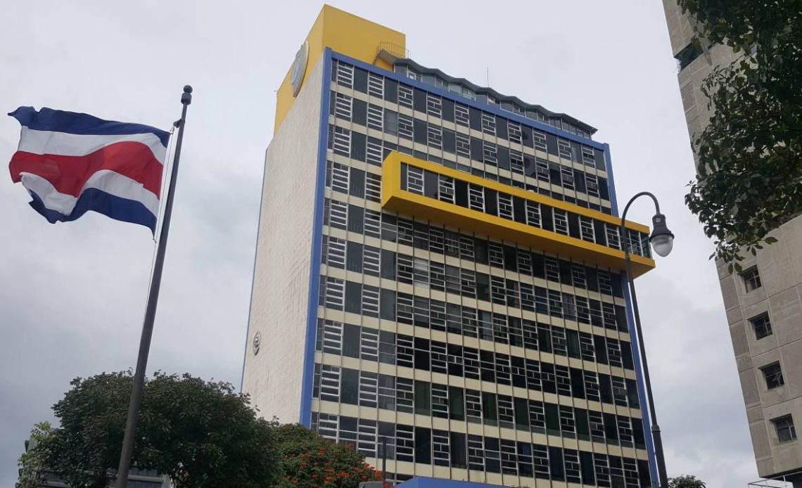 Fiscalía investiga un caso de presunta corrupción en el Seguro Social de Costa Rica