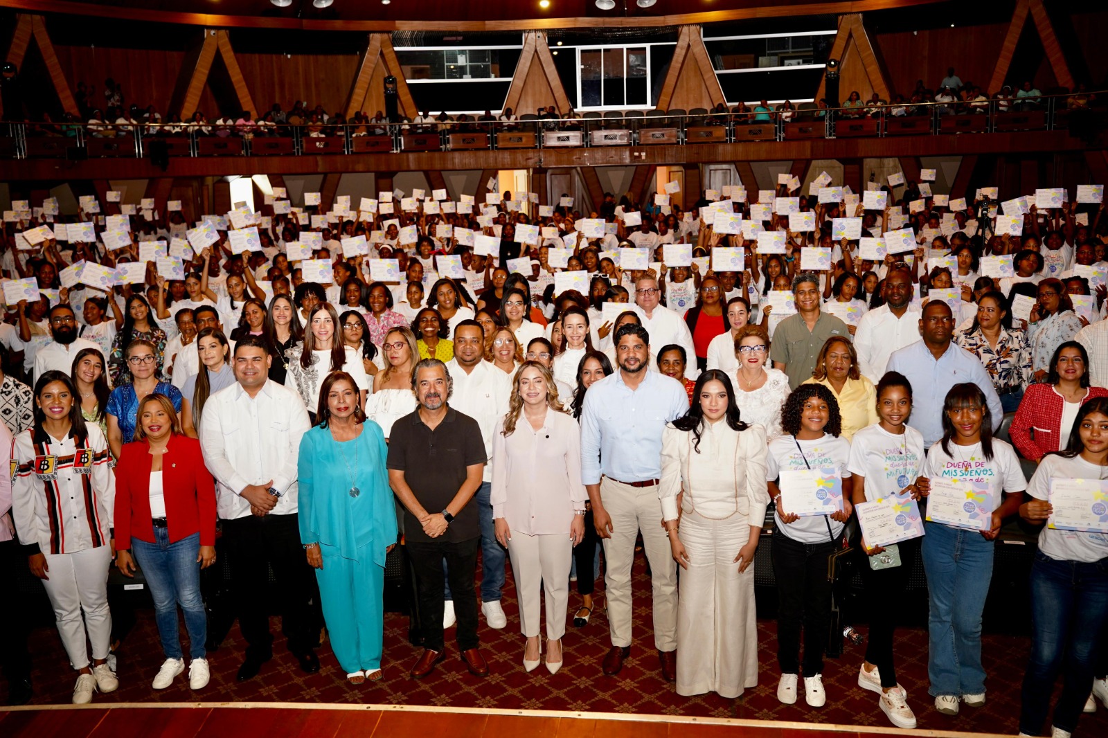 Graduación niñas y adolescentes