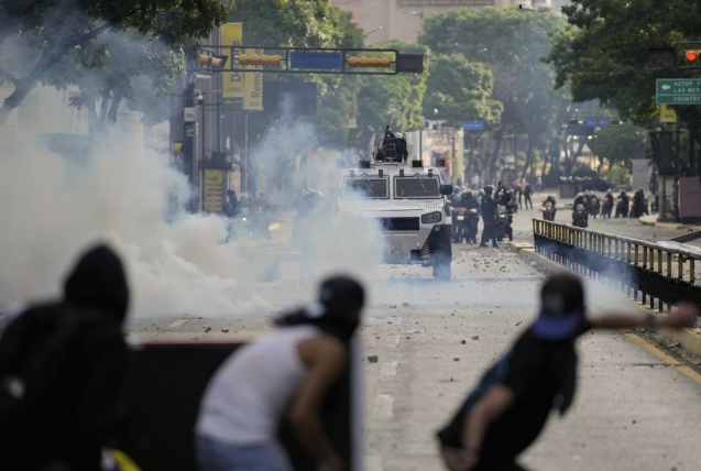 Implican a fuerzas de seguirdad de Venezuela en asesinatos en protestas postelectorales