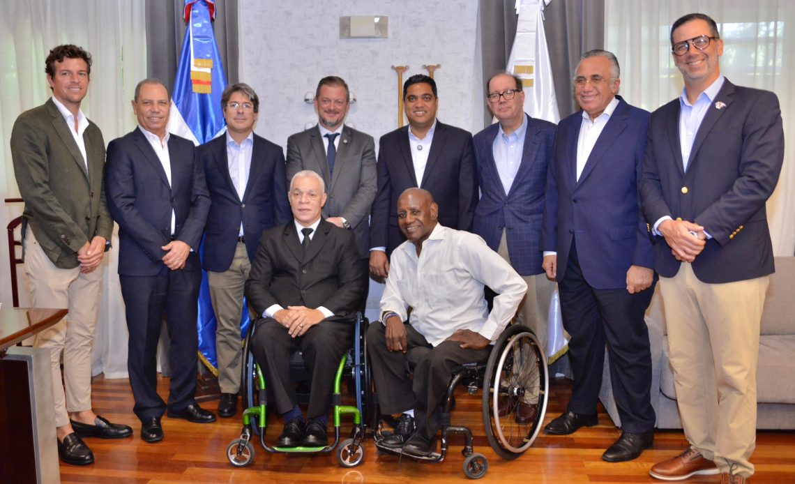 Ministro Kelvin Cruz trabajará de la mano con el deporte paralímpico