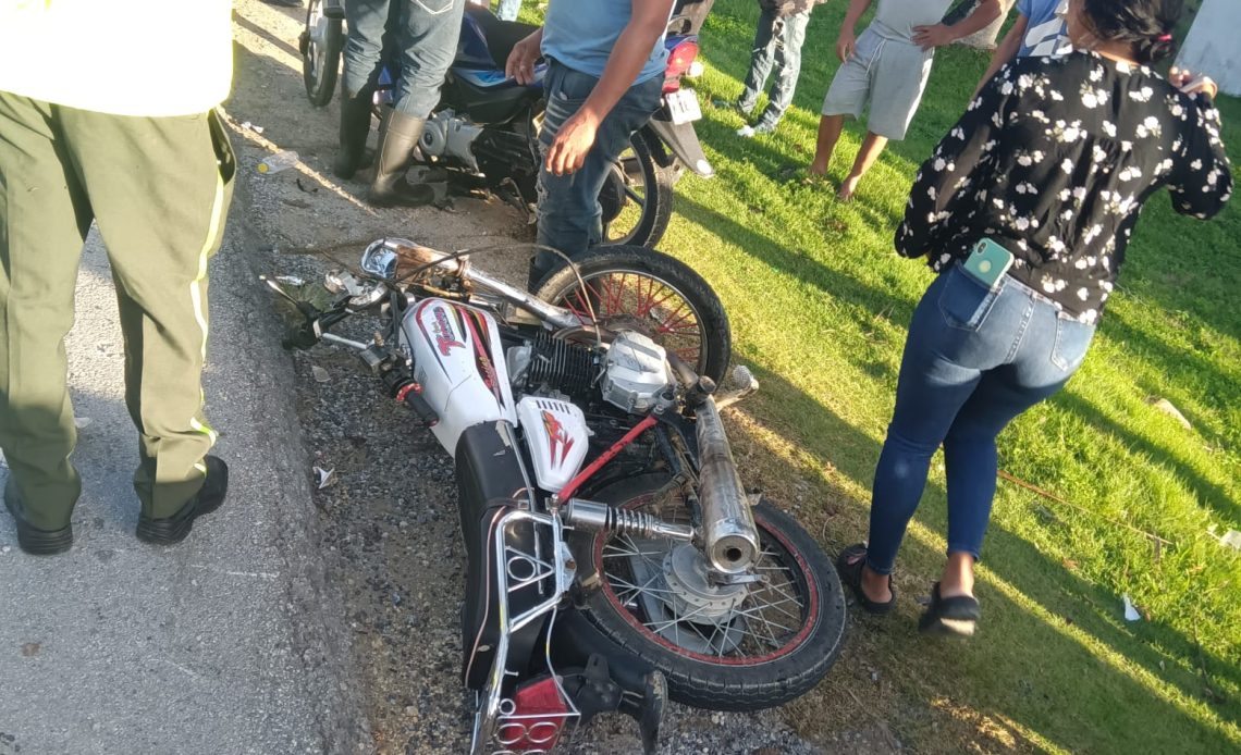 Colisión entre motocicletas en Nagua causa dos heridos