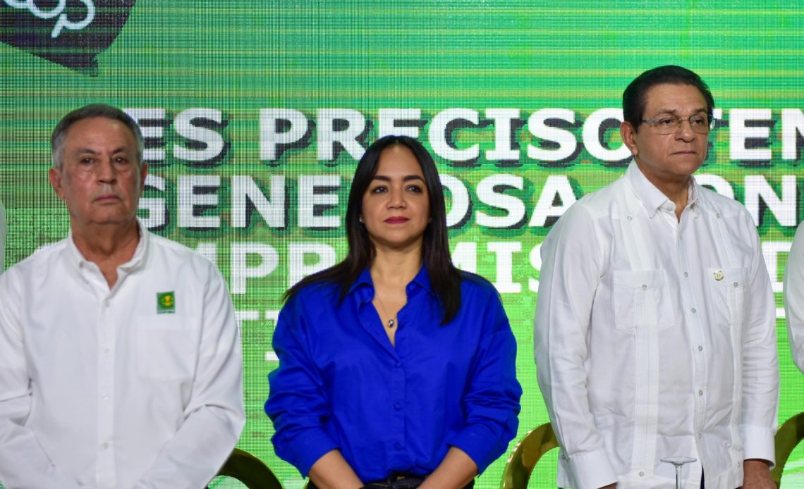 Faride Raful se reúne con diversos sectores de la provincia Espaillat