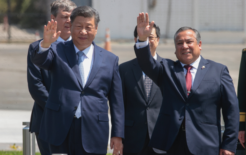 Xi Jinping ya está en Perú para participar en Foro de Cooperación Económica Asia Pacifico