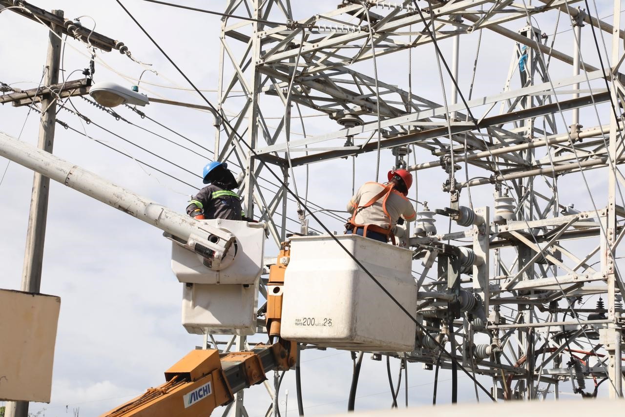 EDEEste anuncia instalación de un nuevo transformador en Santo Domingo Norte