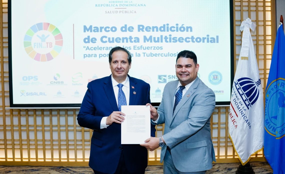 Ministro de Salud firma acuerdo con 17 instituciones a fin de erradicar la tuberculosis en el país