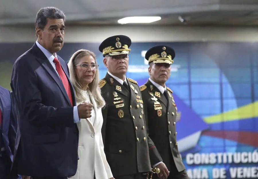 FF.AA. de Venezuela rechaza recompensas de EE.UU. por captura de Maduro y titular de Defensa