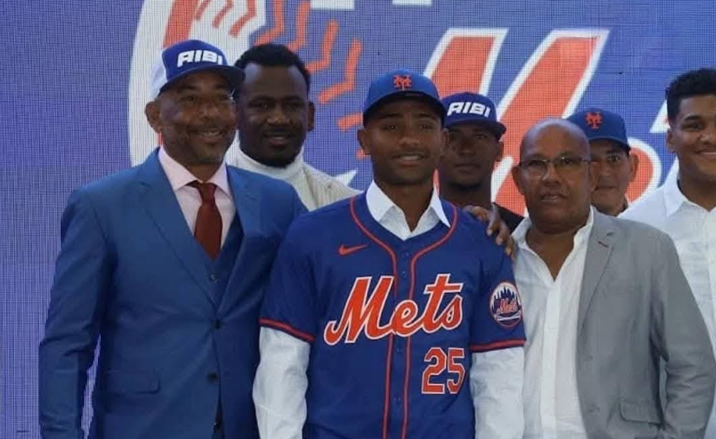 Todo por Elián Peña: Mets concentran su presupuesto internacional en el joven prospecto