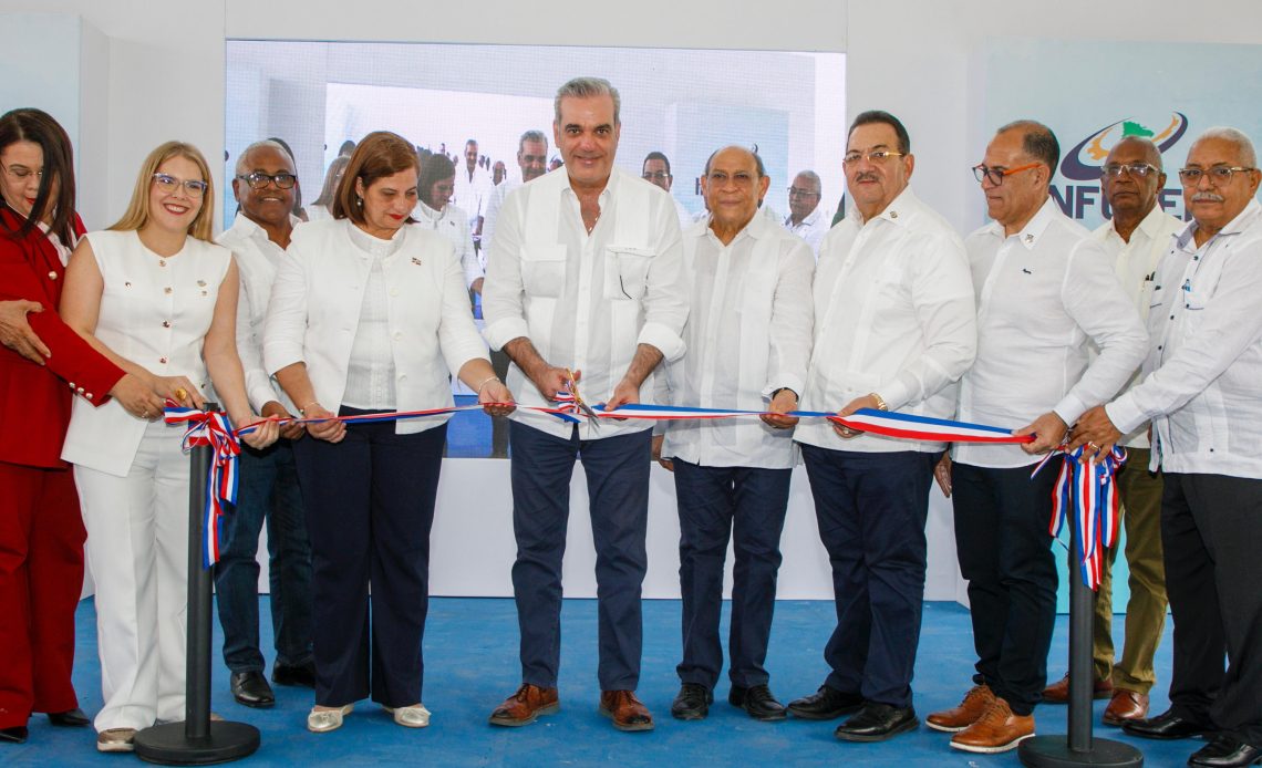 Abinader inaugura Hotel-Escuela del INFOTEP para el crecimiento de industria turística en Sabana de la Mar